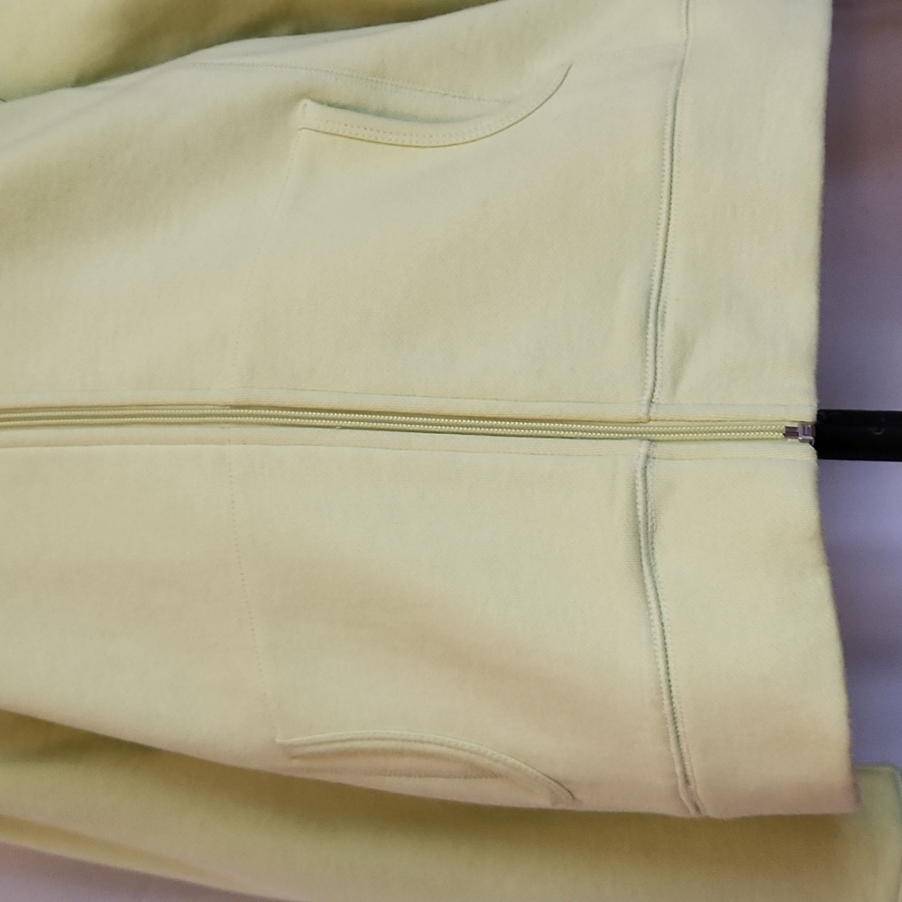 Orvis Sweatshirt - Picture 5 of 5